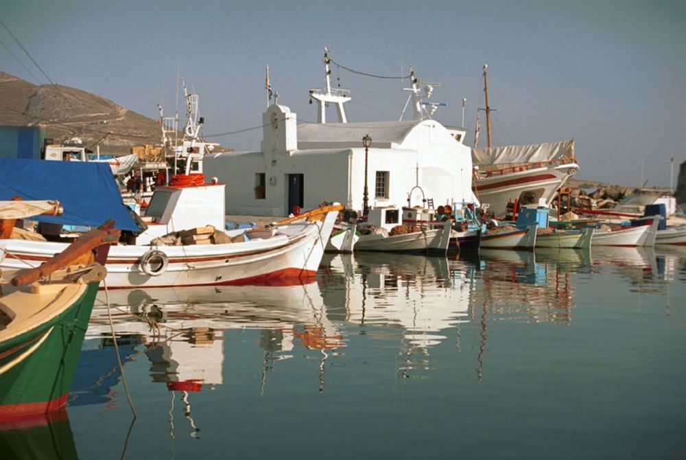 Roussos Beach Hotel Náousa Faciliteiten foto